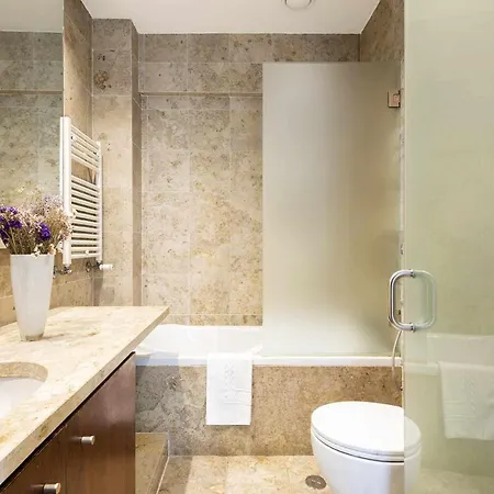 Italian Design In Principe Real Lizbona