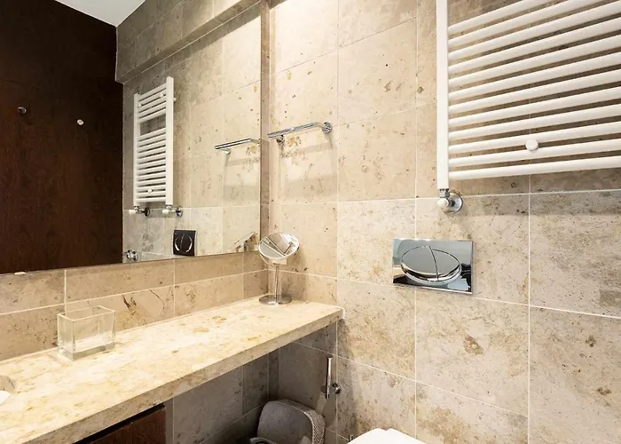 Italian Design In Principe Real Lisboa